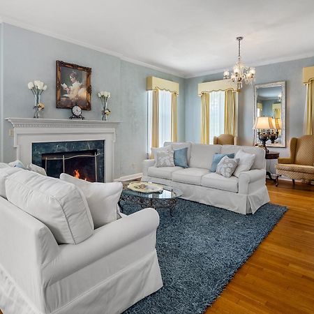 Beland Mansion-Magnolia Suite! Fort Smith Exterior foto